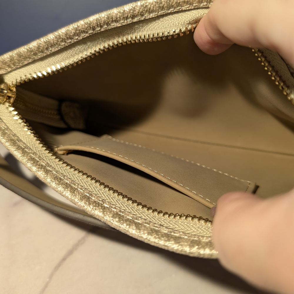 Michael Kors Gold Women's Belt Bag EUC Size M/8 - Picture 7 of 8